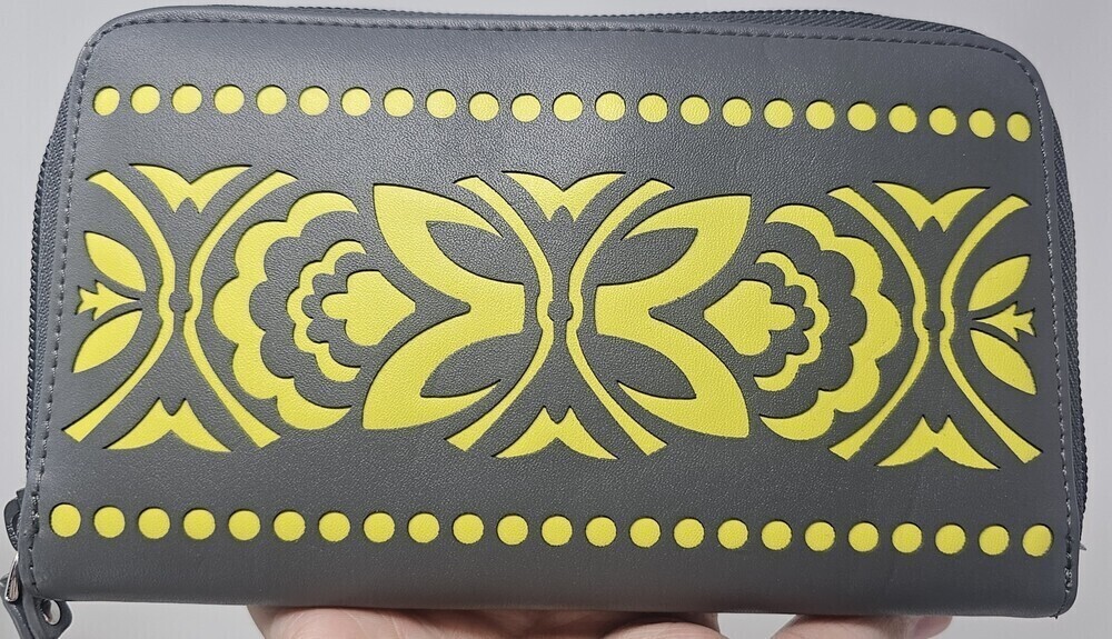Vera Bradley Laser Cut Wallet Moonless Night Faux Leather Gray Yellow Zip Around - Picture 3 of 11